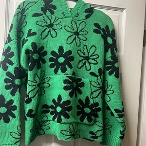 La Hearts Green and Black Floral V-Neck Sweater